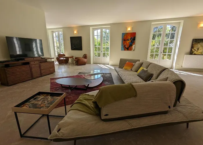 Grande Maison Avec Piscine Privée, Wifi Et Animaux Acceptés Pour 15 Pers. - Fr-1-653-282 Сasa de vacaciones