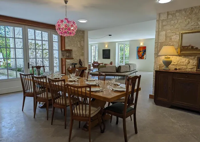 Grande Maison Avec Piscine Privée, Wifi Et Animaux Acceptés Pour 15 Pers. - Fr-1-653-282 Pranzac